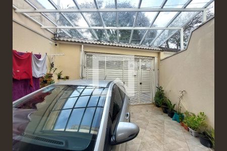 Garagem de casa à venda com 2 quartos, 95m² em Jardim Lallo, São Paulo