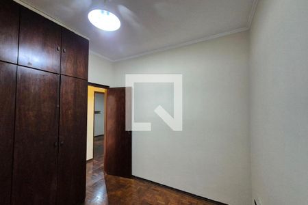 Quarto 1  de casa à venda com 4 quartos, 180m² em Jardim Nova Europa, Campinas
