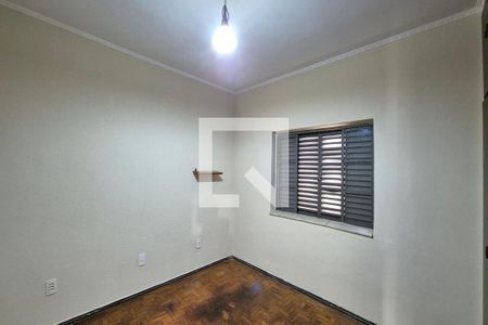 Quarto 2  de casa à venda com 4 quartos, 180m² em Jardim Nova Europa, Campinas