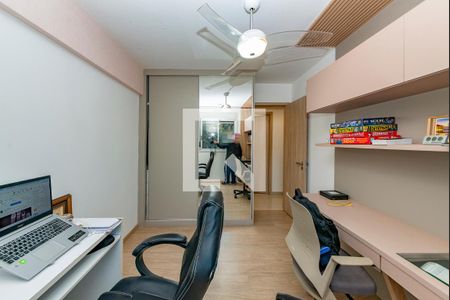 Quarto 3 de apartamento à venda com 4 quartos, 113m² em Buritis, Belo Horizonte
