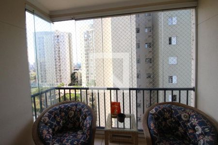 Sala de apartamento à venda com 3 quartos, 74m² em Umuarama, Osasco