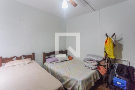 Quarto 2 de casa à venda com 3 quartos, 400m² em Cachoeirinha, Belo Horizonte