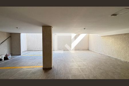 Garagem de apartamento à venda com 2 quartos, 67m² em Jardim Santo Alberto, Santo André