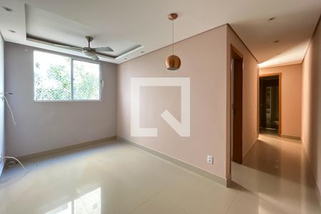 Sala de apartamento para alugar com 2 quartos, 51m² em Vila Ipojuca, São Paulo