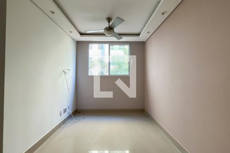 Sala de apartamento para alugar com 2 quartos, 51m² em Vila Ipojuca, São Paulo