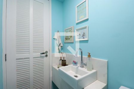 Lavabo de apartamento à venda com 3 quartos, 145m² em Perdizes, São Paulo