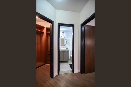 Corredor de apartamento à venda com 1 quarto, 47m² em Morumbi, São Paulo