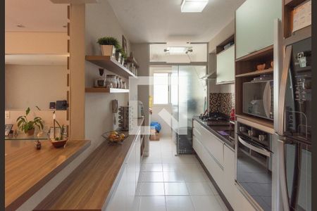 Cozinha de apartamento à venda com 2 quartos, 80m² em Vila Lemos, Campinas