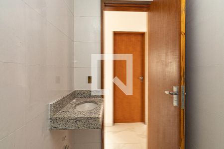 Banheiro de apartamento à venda com 2 quartos, 40m² em Vila Isolina Mazzei, São Paulo
