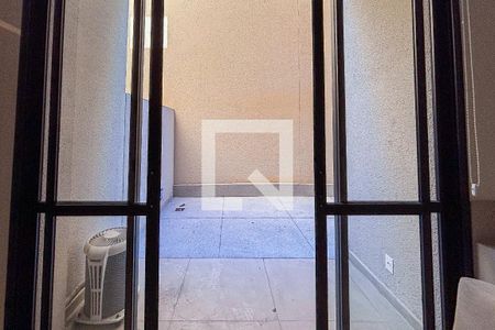 Varanda de kitnet/studio para alugar com 1 quarto, 38m² em Vila Madalena, São Paulo