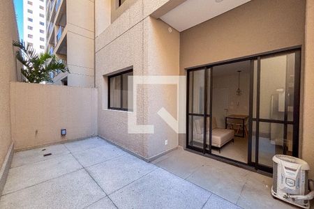 Varanda de kitnet/studio para alugar com 1 quarto, 38m² em Vila Madalena, São Paulo