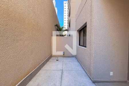 Varanda de kitnet/studio para alugar com 1 quarto, 38m² em Vila Madalena, São Paulo