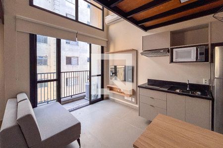Sala de kitnet/studio para alugar com 1 quarto, 45m² em Vila Madalena, São Paulo