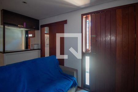 Sala de casa à venda com 3 quartos, 150m² em Petrópolis, Porto Alegre