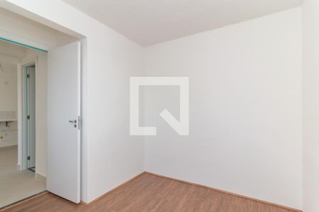 Quarto 1 de apartamento para alugar com 2 quartos, 32m² em Vila Carmosina, São Paulo