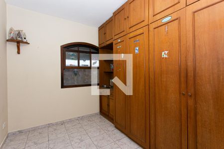 Quarto 1 de casa à venda com 3 quartos, 220m² em Vila Granada, São Paulo