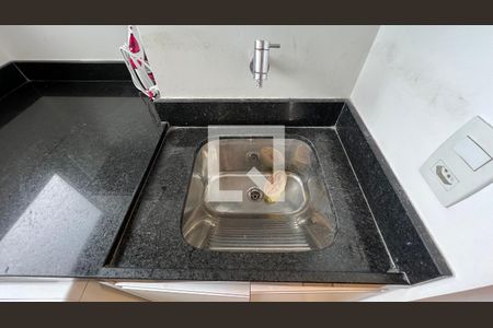 Área de Serviço de apartamento para alugar com 2 quartos, 84m² em Pinheiros, São Paulo