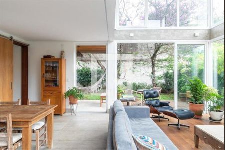 Foto 02 de casa à venda com 4 quartos, 225m² em Butantã, São Paulo