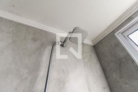 Banheiro de apartamento à venda com 2 quartos, 47m² em Conjunto Residencial José Bonifácio, São Paulo