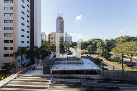 Vista de apartamento à venda com 2 quartos, 63m² em Indianópolis, São Paulo