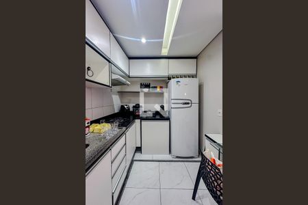 Cozinha de apartamento para alugar com 1 quarto, 32m² em Sé, São Paulo