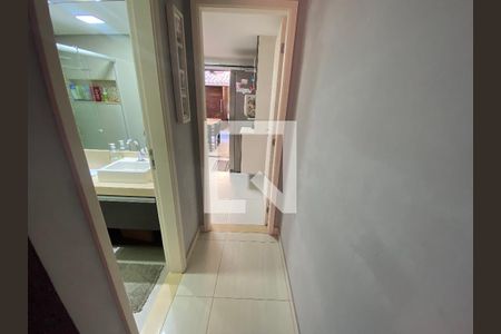 Corredor de casa à venda com 2 quartos, 75m² em Taquara, Rio de Janeiro