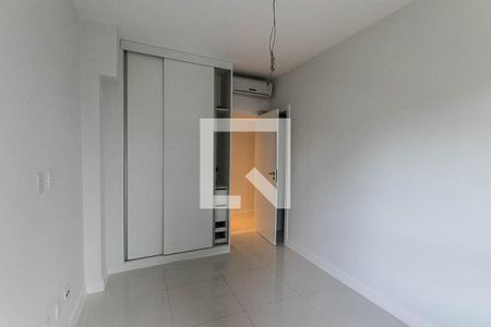 Quarto de apartamento para alugar com 3 quartos, 142m² em Jardim Armação, Salvador