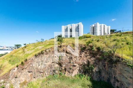 Sala de apartamento à venda com 2 quartos, 58m² em Engenho Nogueira, Belo Horizonte