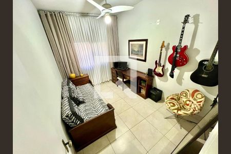 Quarto 1 de casa à venda com 3 quartos, 198m² em Castelo, Belo Horizonte