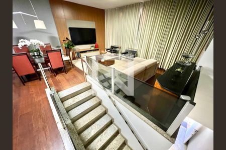 Sala de casa à venda com 3 quartos, 198m² em Castelo, Belo Horizonte