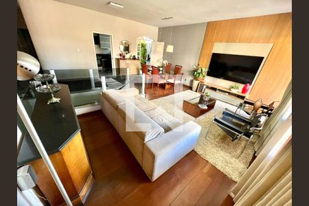 Sala de casa à venda com 3 quartos, 198m² em Castelo, Belo Horizonte