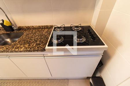 Cozinha de casa de condomínio para alugar com 2 quartos, 80m² em Atuba, Curitiba
