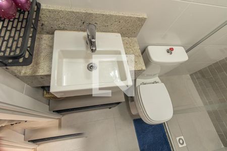 Banheiro da Suíte de casa de condomínio para alugar com 2 quartos, 80m² em Atuba, Curitiba