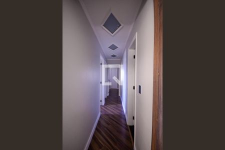 Corredor de acesso aos quartos de apartamento à venda com 3 quartos, 82m² em Sacomã, São Paulo