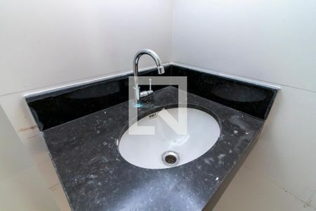 Banheiro de apartamento para alugar com 1 quarto, 33m² em Vila Dom Pedro Ii, São Paulo