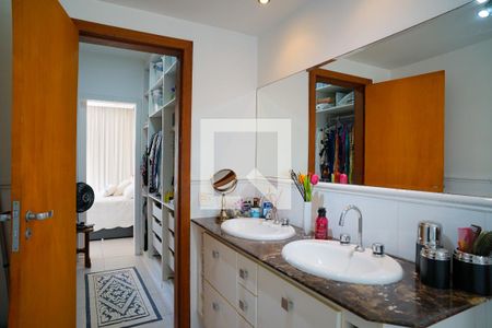 Banheiro Suíte 2 de casa de condomínio à venda com 4 quartos, 315m² em Jd. Piratininga, Niterói