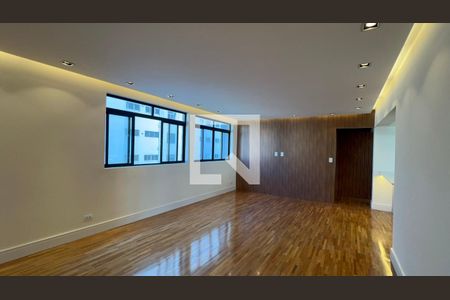 Sala de apartamento à venda com 3 quartos, 180m² em Cerqueira César, São Paulo