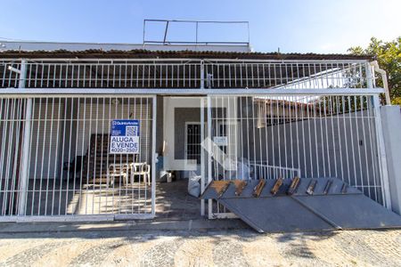Fachada de casa à venda com 3 quartos, 388m² em Jardim Chapadão, Campinas