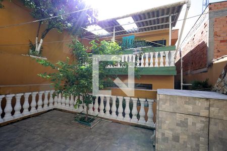 Quintal de casa para alugar com 4 quartos, 320m² em Jardim Guarará, Santo André