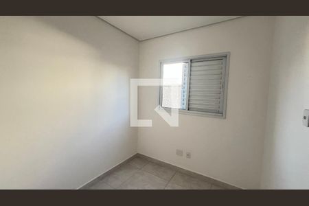 Quarto de apartamento à venda com 2 quartos, 63m² em Jardim Santo Alberto, Santo André