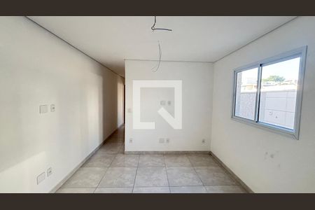 Sala de apartamento à venda com 2 quartos, 63m² em Jardim Santo Alberto, Santo André