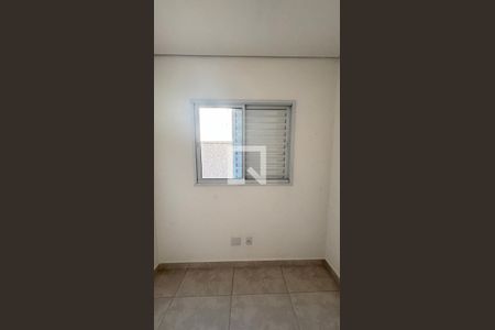 Quarto de apartamento à venda com 2 quartos, 63m² em Jardim Santo Alberto, Santo André