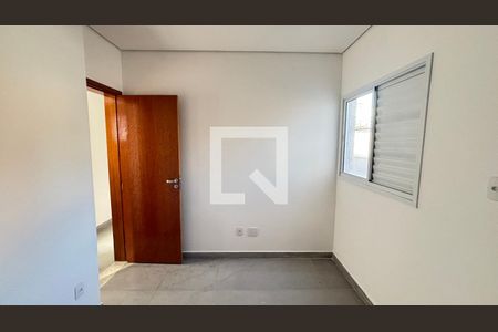 Suite de apartamento à venda com 2 quartos, 69m² em Jardim Santo Alberto, Santo André
