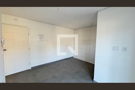 Sala  de apartamento à venda com 2 quartos, 69m² em Jardim Santo Alberto, Santo André