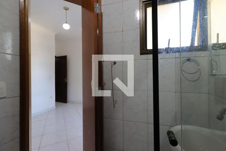 Banheiro da Suíte de apartamento à venda com 2 quartos, 67m² em Vila Humaita, Santo André