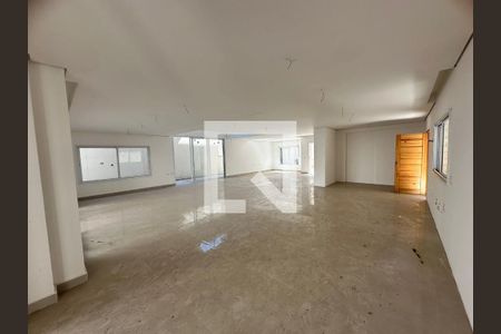 Casa de Condomínio à venda com 4 quartos, 650m² em Tucuruvi, São Paulo