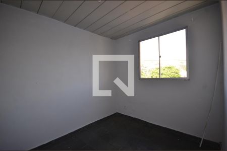 Quarto 1 de apartamento para alugar com 2 quartos, 50m² em Inhoaíba, Rio de Janeiro