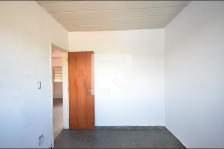 Quarto 1 de apartamento para alugar com 2 quartos, 50m² em Inhoaíba, Rio de Janeiro