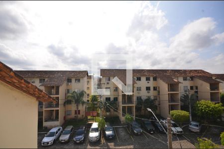 Vista da Sala de apartamento para alugar com 2 quartos, 50m² em Inhoaíba, Rio de Janeiro