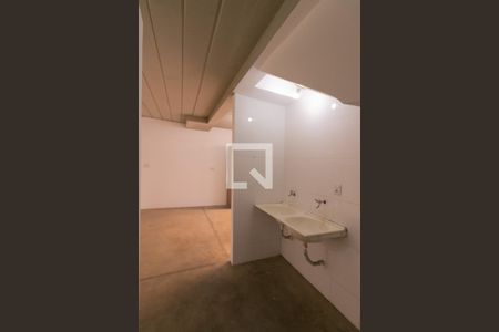 Área de Serviço de casa à venda com 3 quartos, 200m² em Novo Glória, Belo Horizonte